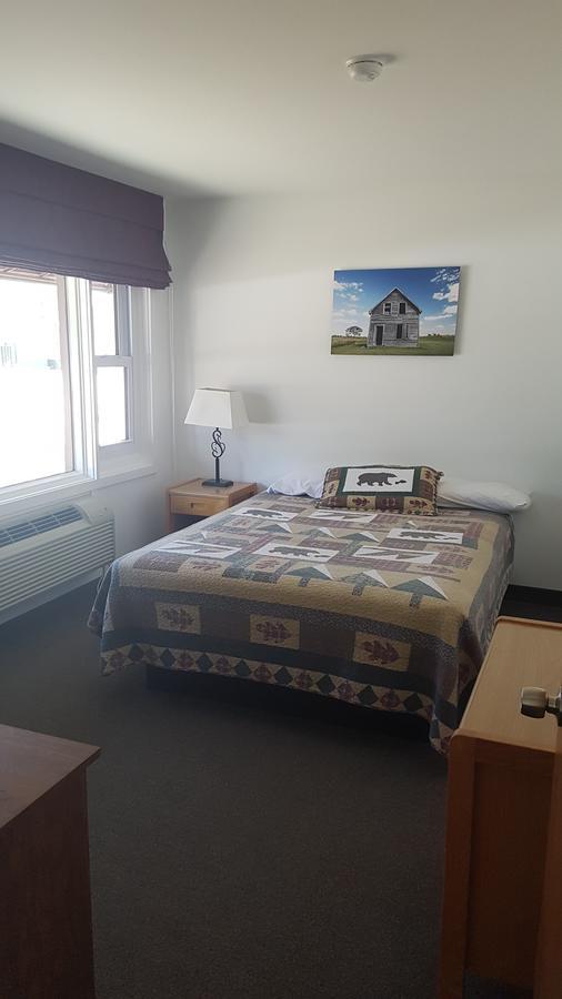 Pinawa Motel 外观 照片