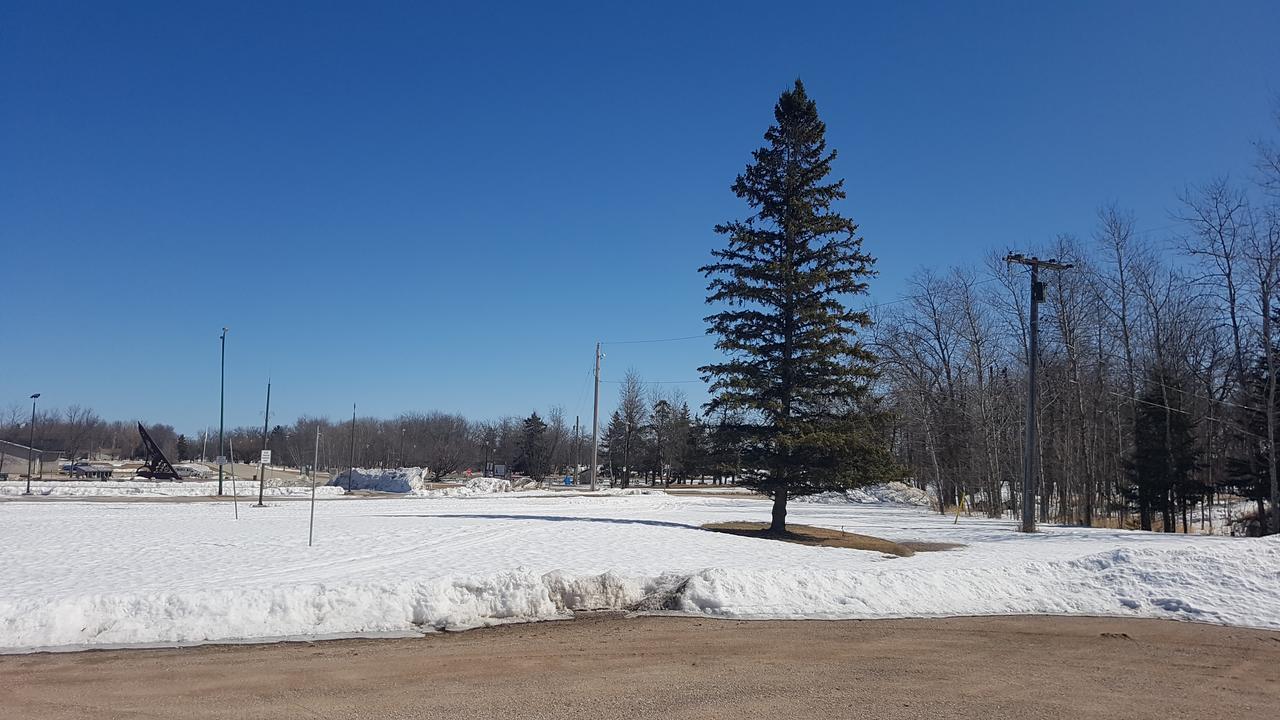 Pinawa Motel 外观 照片